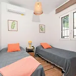 וילה Marieta *